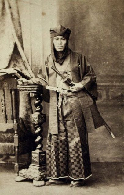 Japanese-Warriors-in-the-middle-late-1800s-11